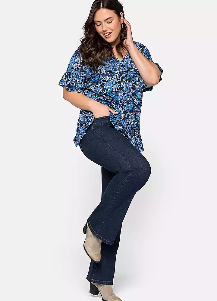 Sheego 5-pocket Bootcut Jeans 3 Sheego 5-pocket Bootcut Jeans